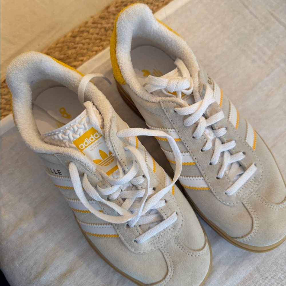 adidas Gazelle Sneakers in Cream, Yellow & Brown - Picture 7 of 7